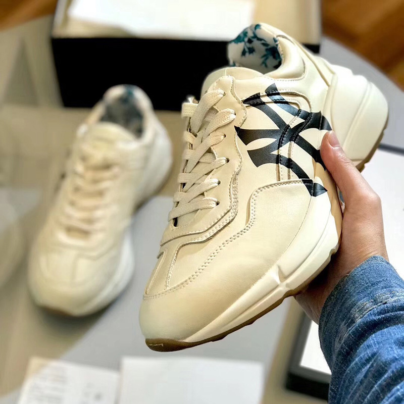 G*u*i rhyton logo leather sneaker(white)