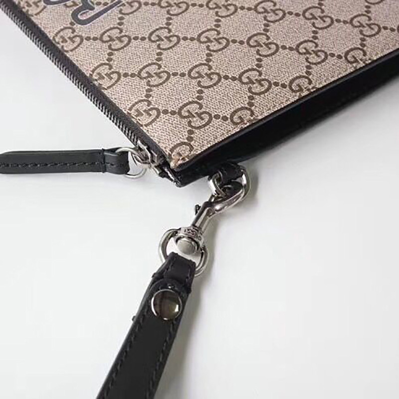 G*u*i pouch with bee print