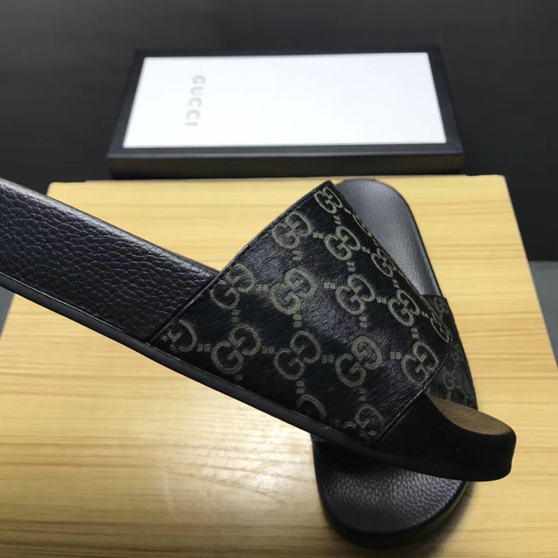 G*u*i signature slide sandal(black)