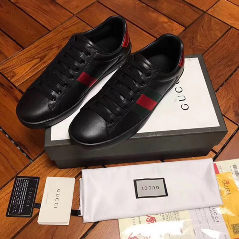 G*u*i ace black leather sneaker