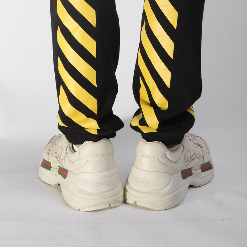 G*u*i rhyton  logo ivory leather sneaker