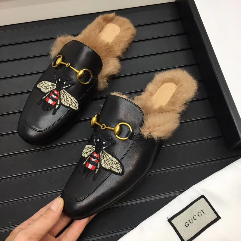 G*u*i princetown slipper with bee