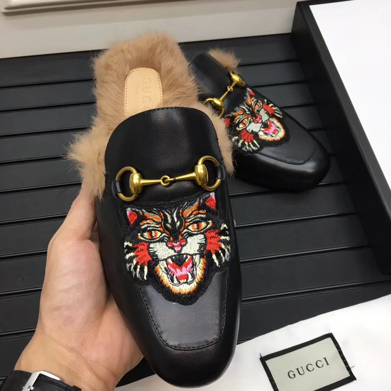 G*u*i princetown slipper with angry cat