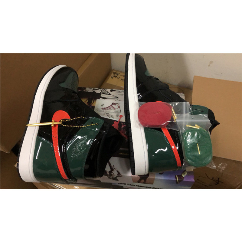 Air Jordan 1 Retro HI NRG UN AV3905 038 Sneakers Men