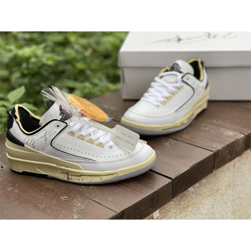 OFF White x Air Jordan 2 Low DJ4375 101 Sneakers Men