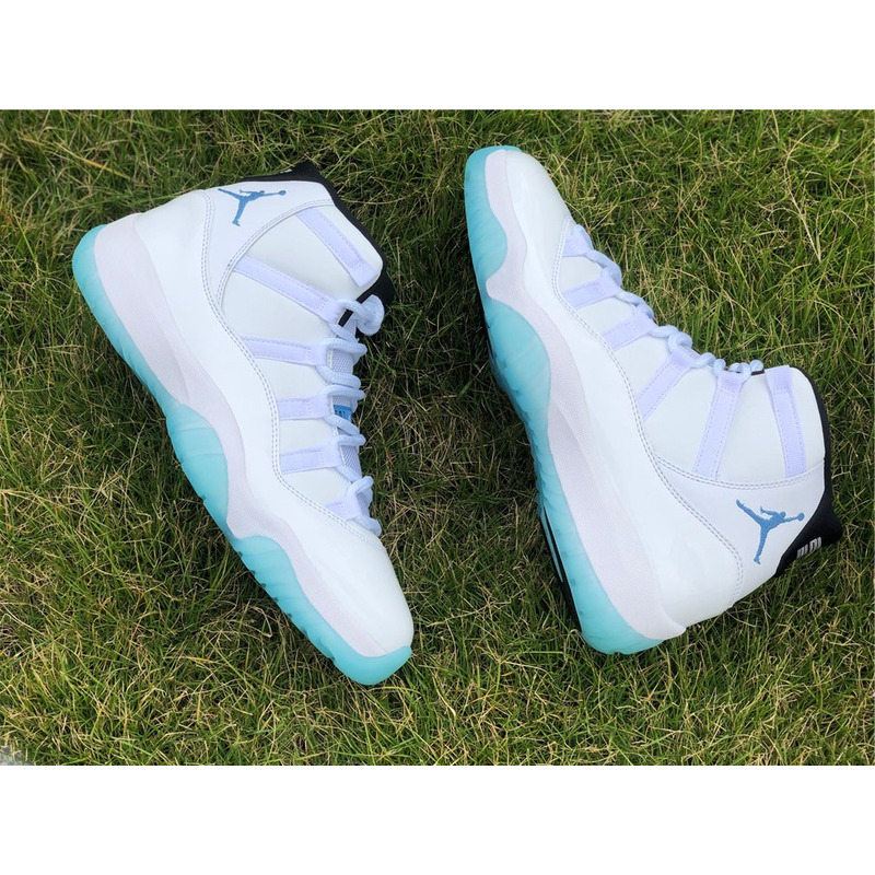 Air Jordan 11 RETRO 378037 117 Sneakers Men