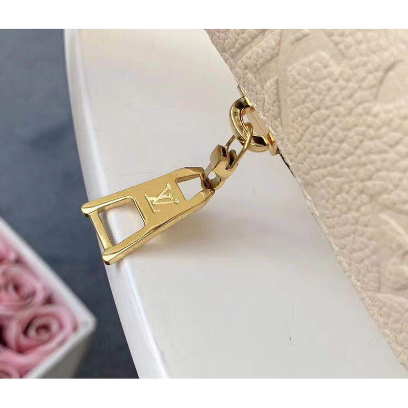 l**is V*t*n monogram empreinte bumbag