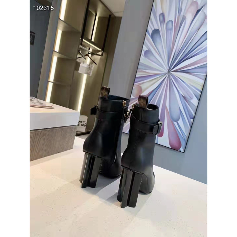 l**is V*t*n monogram high heels women