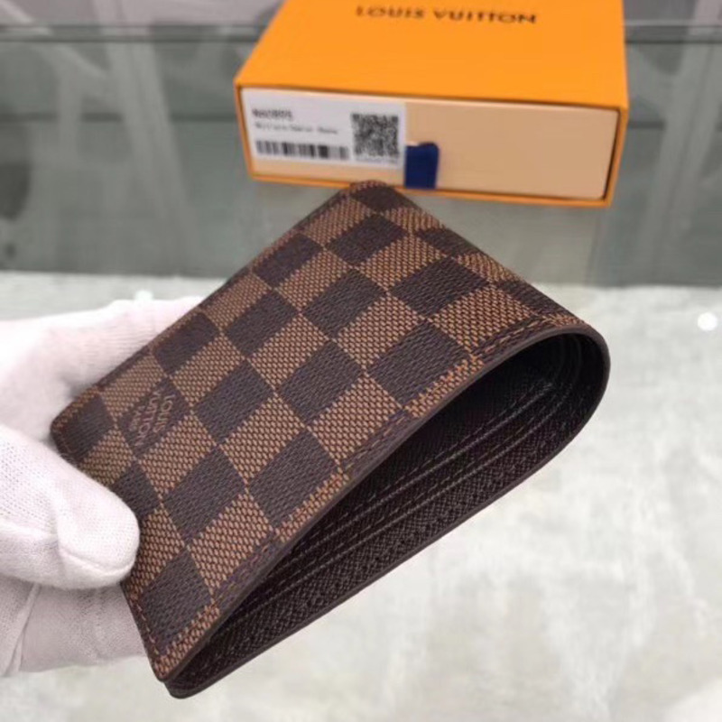 l**is V*t*n damier wallet