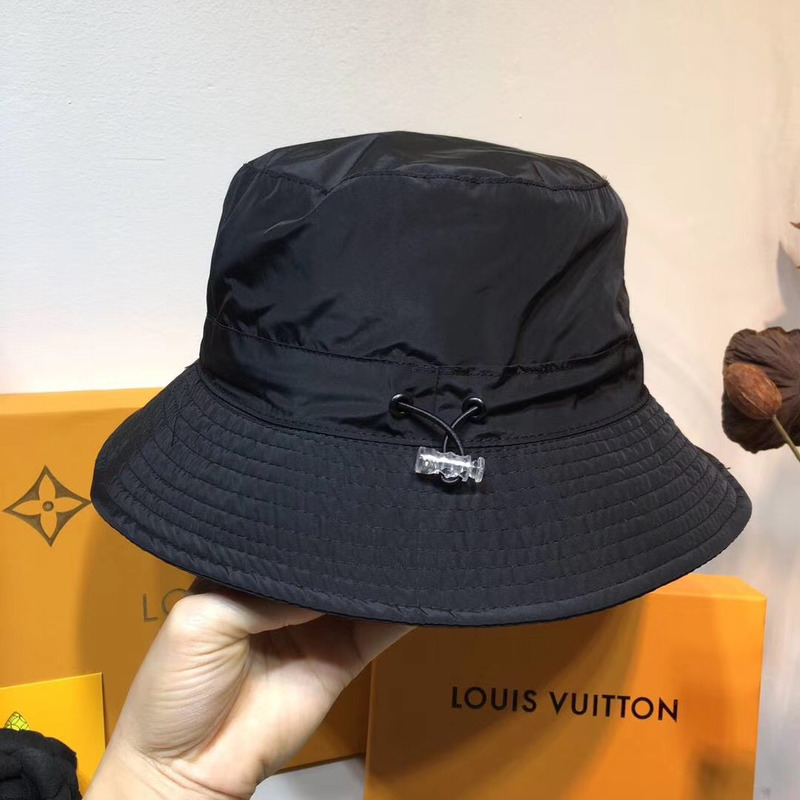 l**is V*t*n 2054 transformable bob