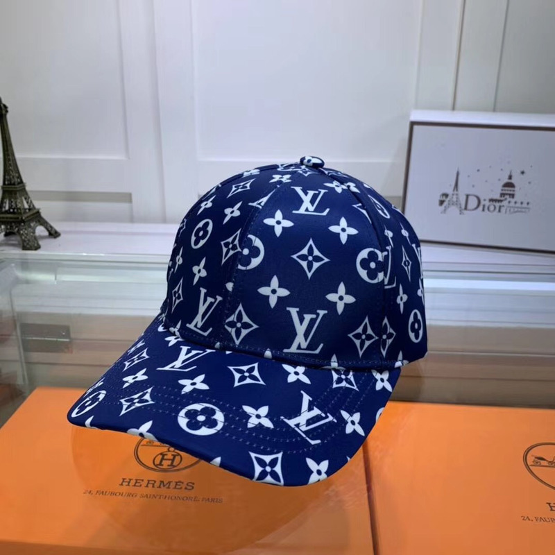 l**is V*t*n monogram baseball cap blue