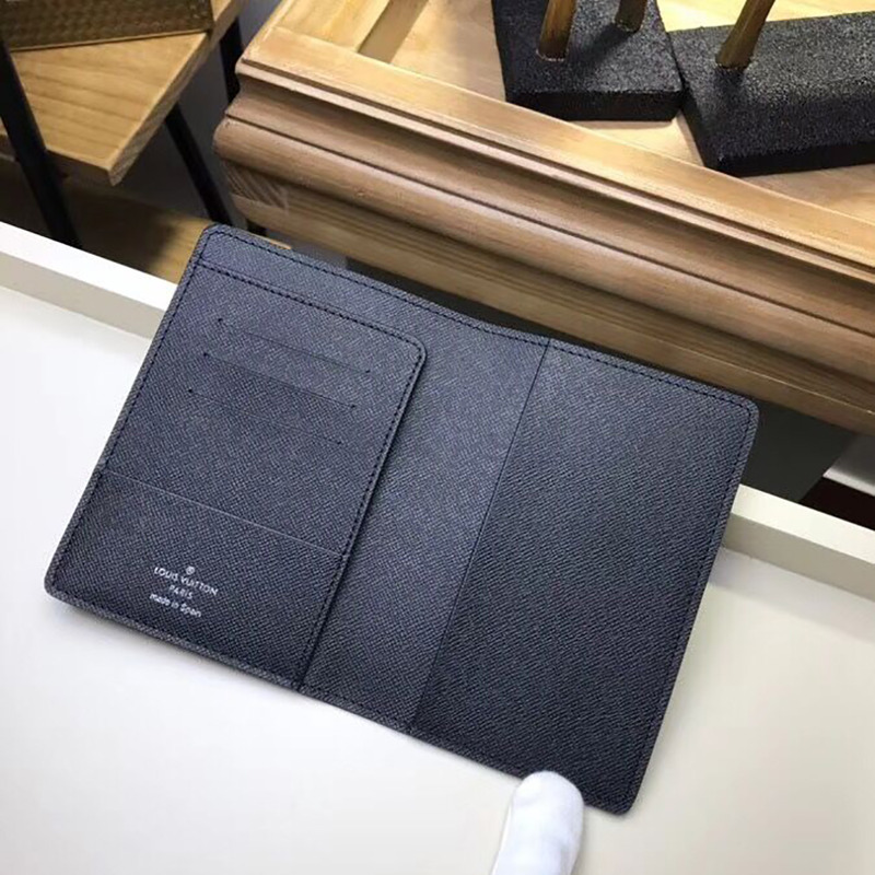 l**is V*t*n pocket organizer