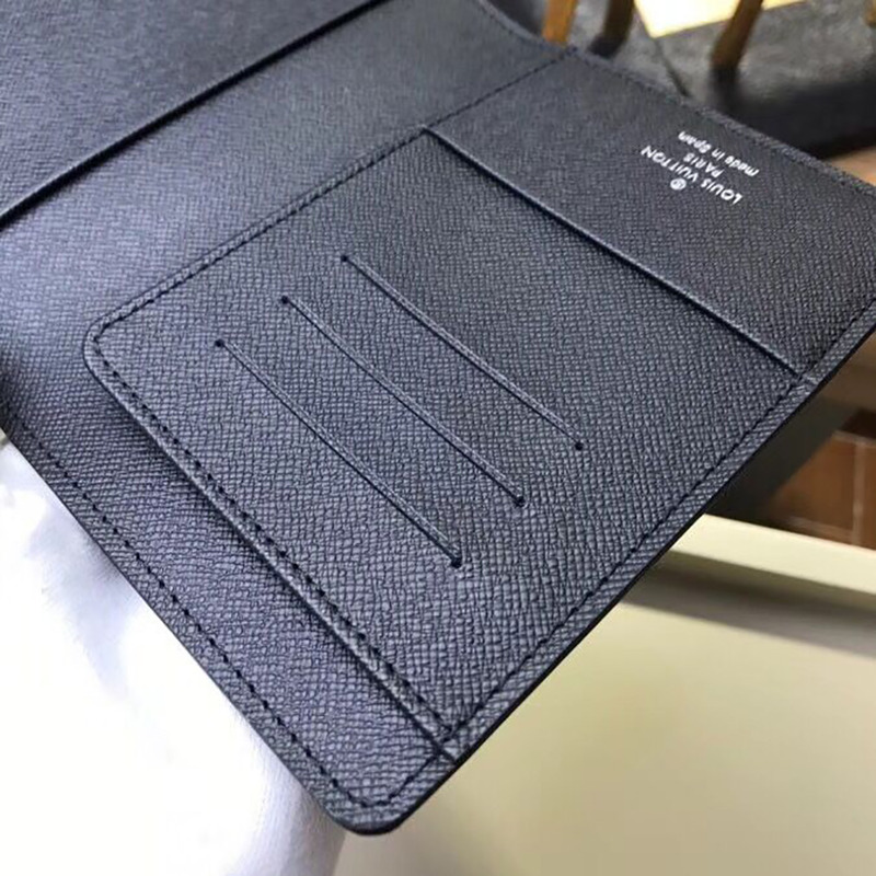 l**is V*t*n pocket organizer