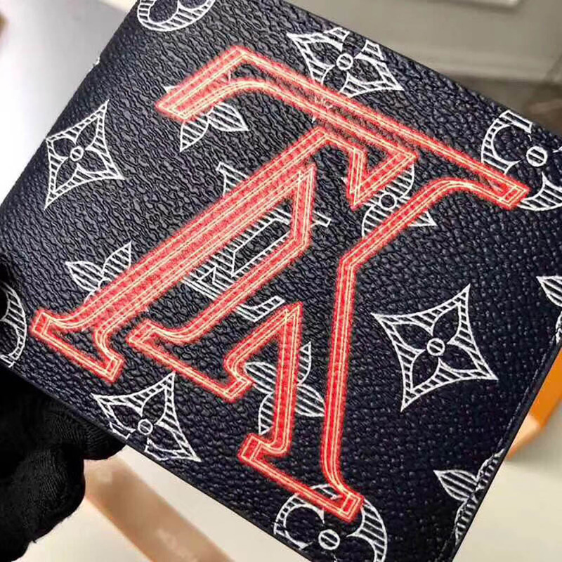 l**is V*t*n multiple wallet m62891