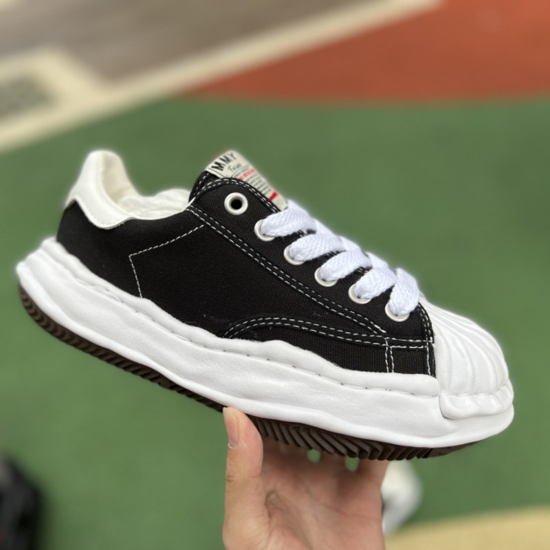 Mihara Yasuhiro "BLAKEY" OG Sole Canvas Low-top Sneaker