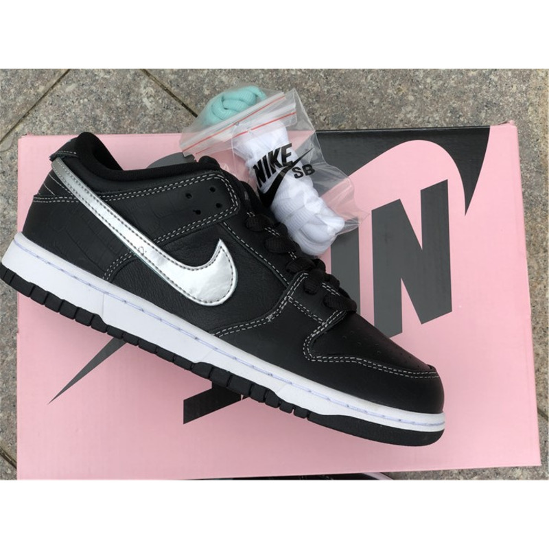 Di*m*nd x nike sb dunk low "black" bv1310 001 sneakers men women