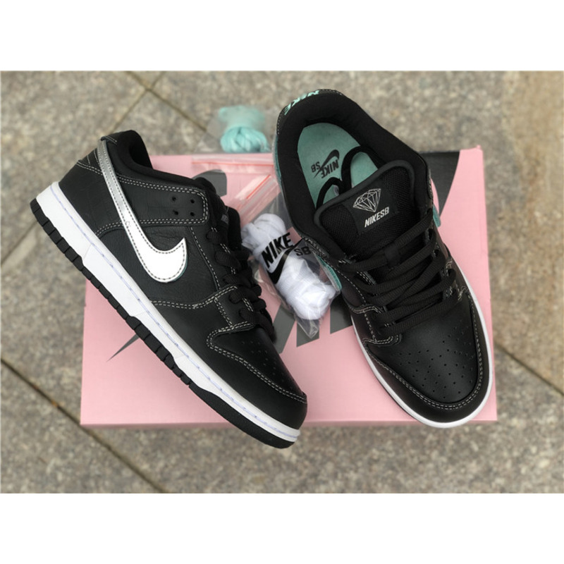 Di*m*nd x nike sb dunk low "black" bv1310 001 sneakers men women