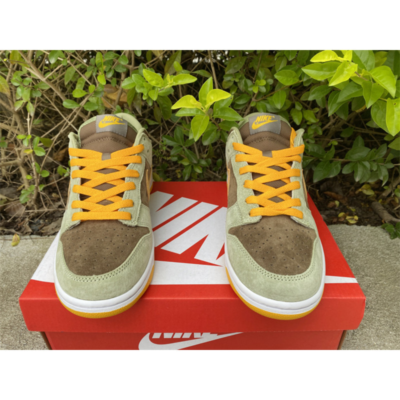 Nike Dunk Low SE Dusty Olive DH5360 300 Sneakers Men Women