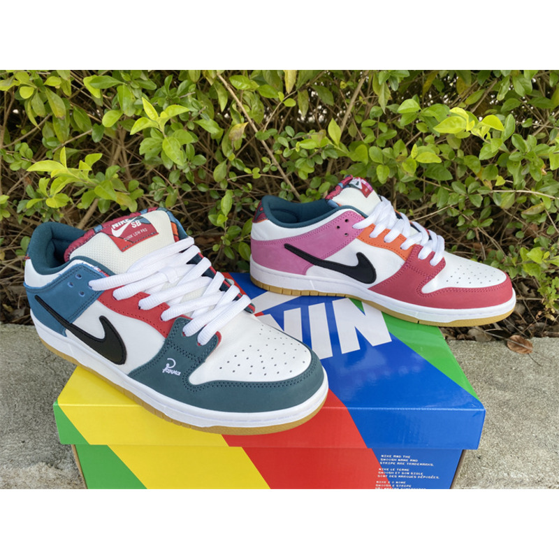 Parra x Nike SB Dunk Low DH7695 100 Sneakers Men Women