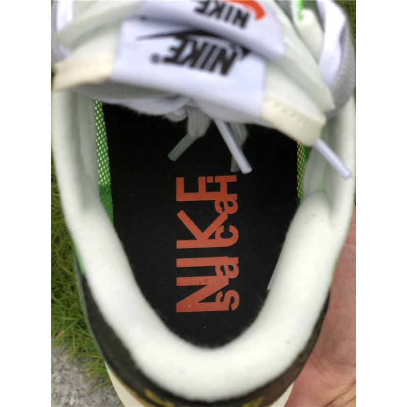 Sacai x Nike LDV Waffle BV0073 300 Sneakers Men Women