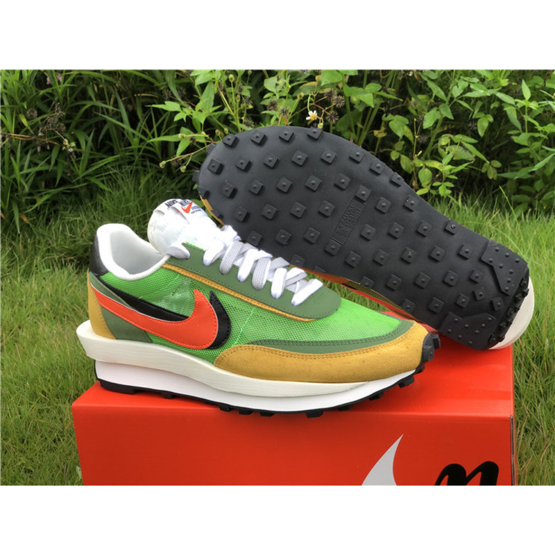 Sacai x Nike LDV Waffle BV0073 300 Sneakers Men Women