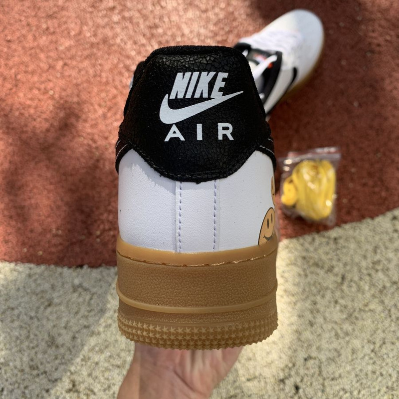 Nike Air Force 1 07 Have a Nike Da White Black Smile DO5856 100 Sneakers men women