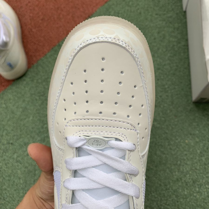 STASH X Nike Air Force 1 HIGH NOZZLE CAP White Graffiti AO9296 100 Sneakers men women