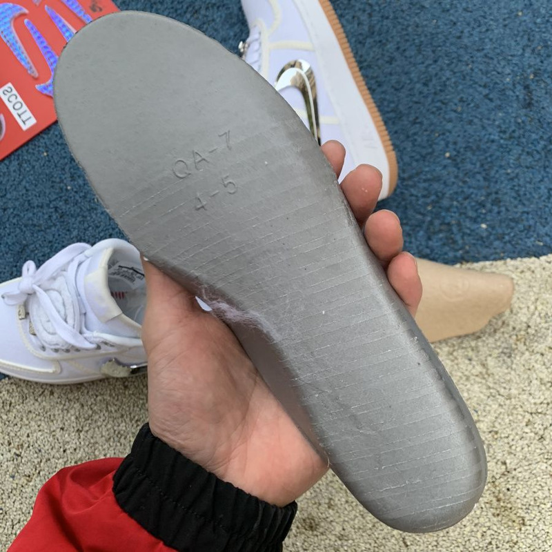 Travis Scott x Nike Air Force 1 AQ4211 100 Sneakers Women