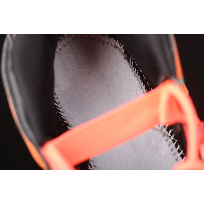 Nike Air More Uptempo 96 QS AT3408 800 Sneakers Women