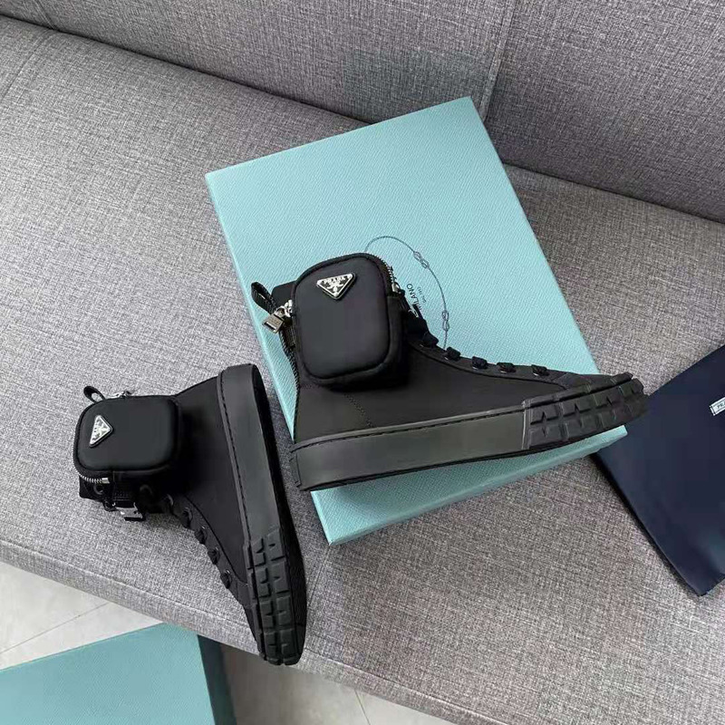 Pra*a strapped pouch lace-up boots