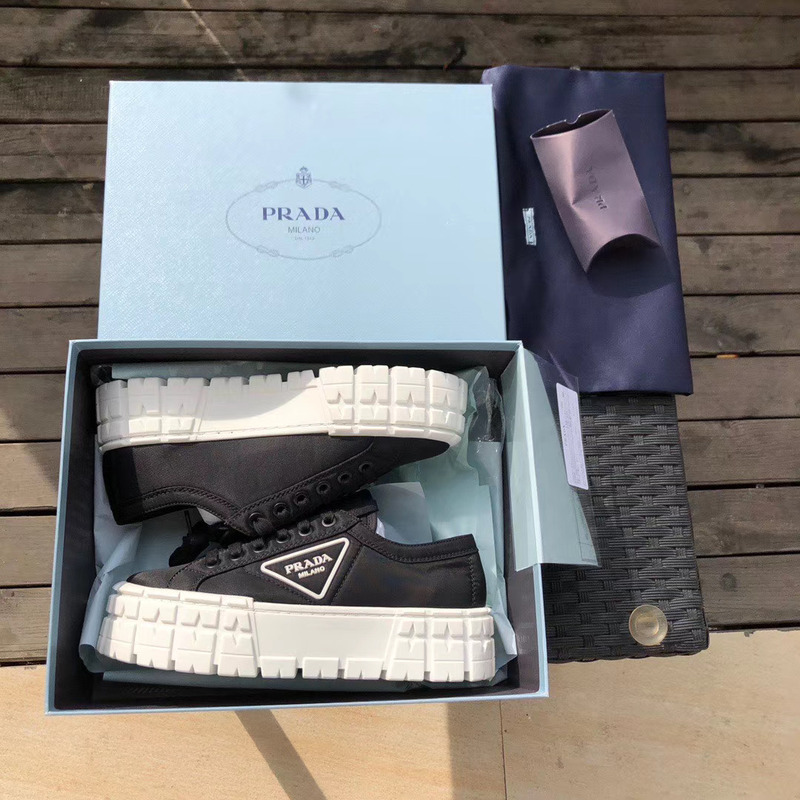 Pra*a triangular logo plaque sneakers