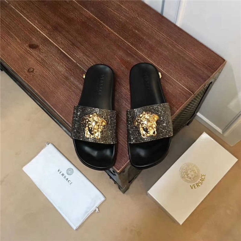 versace Di*m*nds medusa head slides sandals